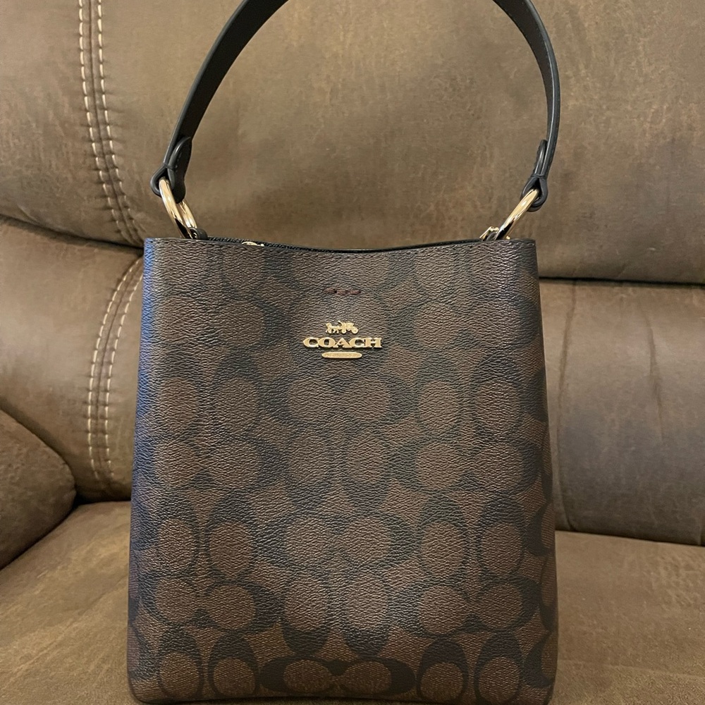 Coach Signature Small Town Bucket bag